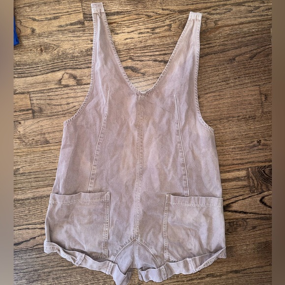 🛑UNAVAILABLE Free People High Roller Shortall Purple Mauve Medium Overalls - Picture 2 of 9